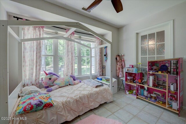 547 Deer Run Rd, New Bern, NC 28562 - bedroom featuring a ceiling fan
