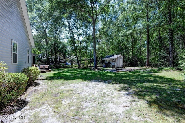 547 Deer Run Rd, New Bern, NC 28562 - view of green lawn