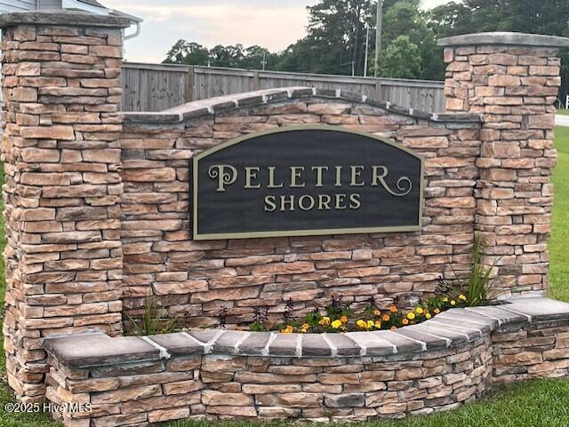 137 Starkey Creek Dr Unit 37, Peletier, NC 28584