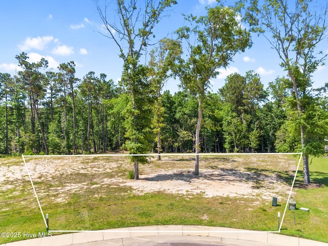 133 W Scarborough Ct, Hampstead, NC 28443