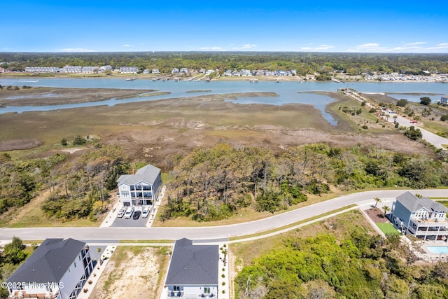 429 E Sixth St, Ocean Isle Beach, NC 28469