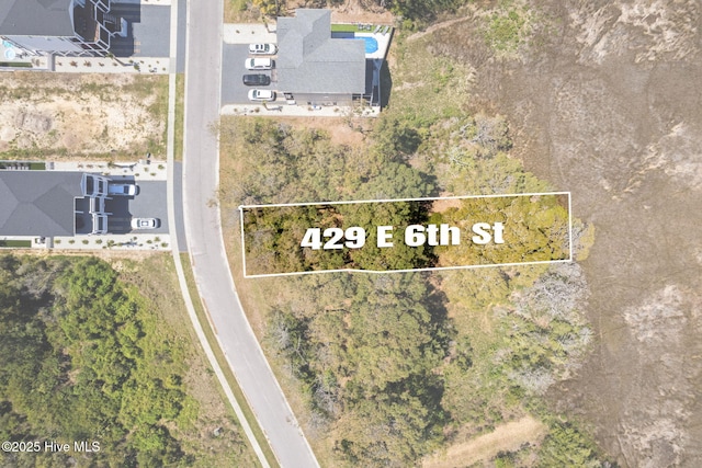 429 E Sixth St, Ocean Isle Beach, NC 28469