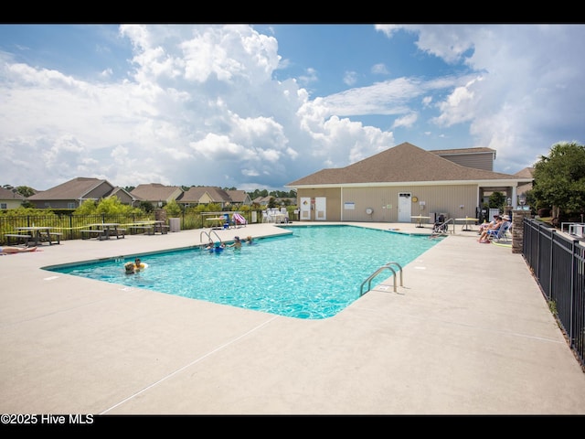 7024 Bonaventure St SW, Ocean Isle Beach, NC 28469 - community pool with a patio