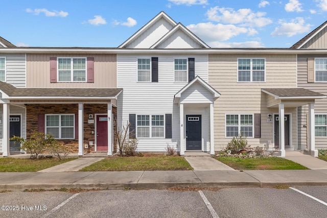 505 Oyster Rock Ln, Sneads Ferry, NC 28460 - view of property with uncovered parking