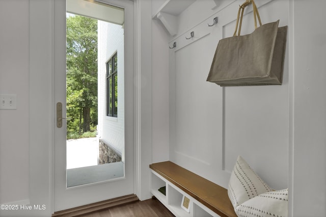 1064 Ocean Ridge Dr, Wilmington, NC 28405 - view of mudroom