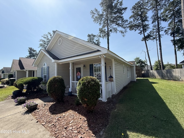 4008 Huntsmoor Ln, Wilson, NC 27896 - view of front facade with covered porch