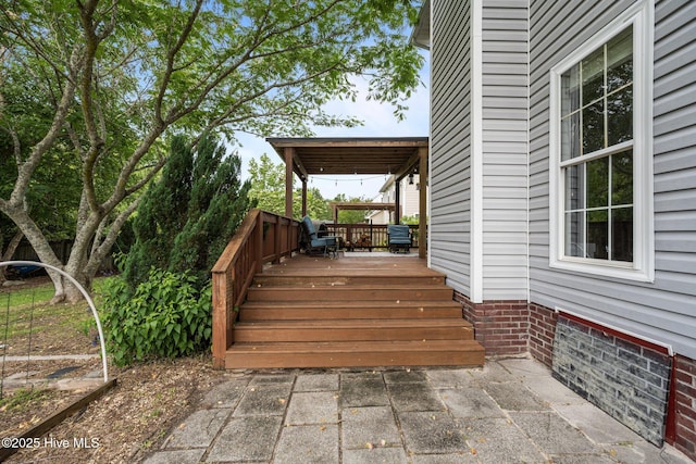206 Lansing Ct, Jacksonville, NC 28540 - view of wooden deck
