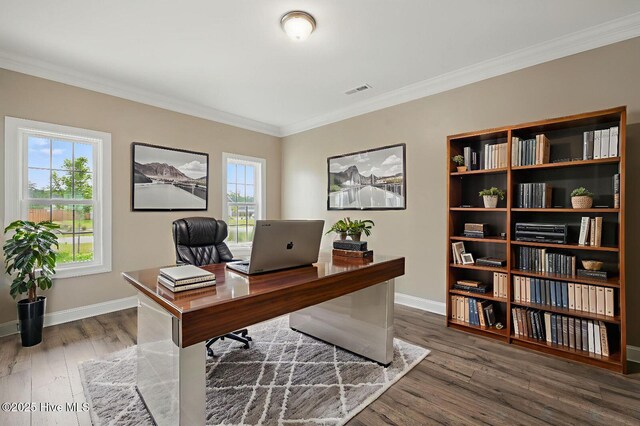 33 Chippewa Ln, Rocky Point, NC 28457 - home office featuring wood finished floors, baseboards, and crown molding