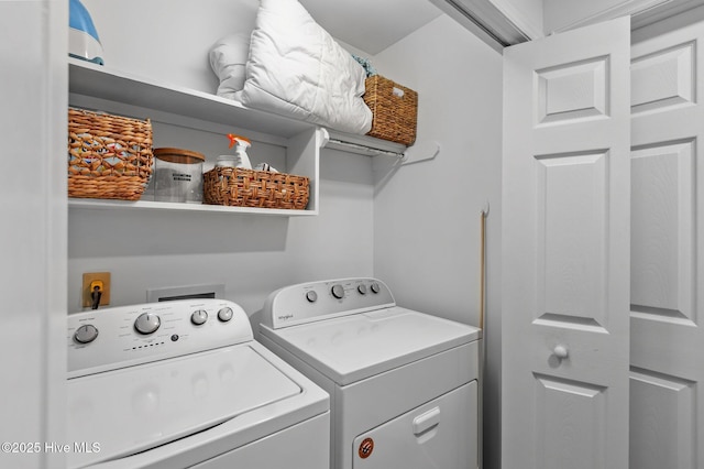 113 Sunshine Ln Unit C8, Winterville, NC 28590 - laundry area featuring washer and dryer