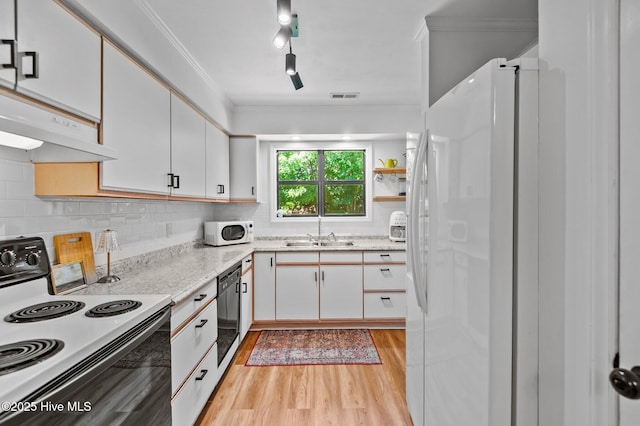 113 Sunshine Ln Unit C8, Winterville, NC 28590 - kitchen with white appliances, a sink, under cabinet range hood, light wood-style floors, and tasteful backsplash