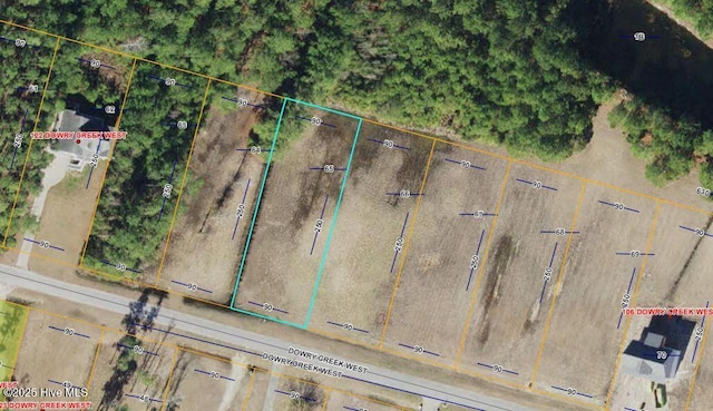 65 W Dowry Crk, Belhaven, NC 27810