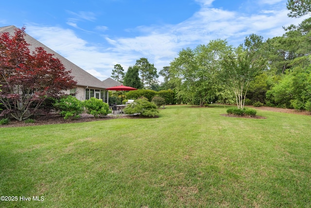 310 White Swan Ct, Wilmington, NC 28412 - view of grassy yard