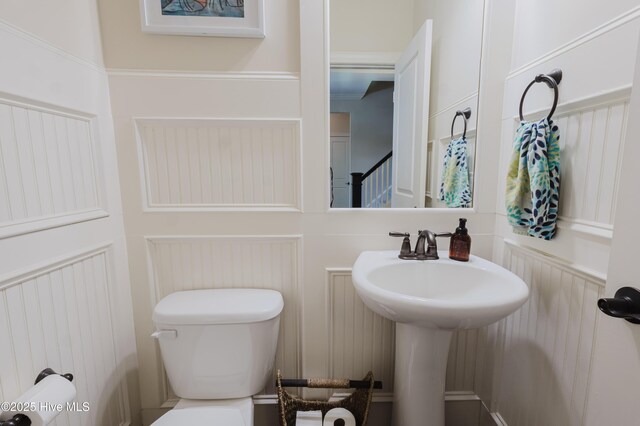 411 Canvasback Ln, Sneads Ferry, NC 28460 - bathroom featuring toilet