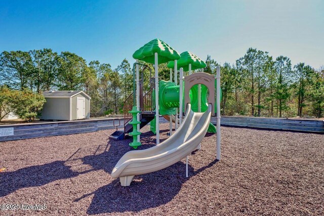 411 Canvasback Ln, Sneads Ferry, NC 28460 - view of community playground