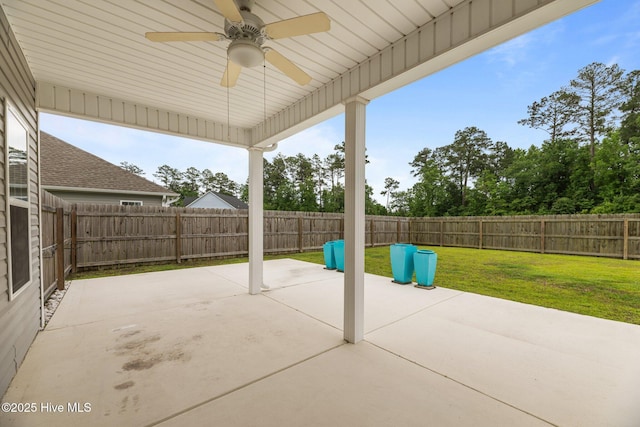 1005 Flounder Run, New Bern, NC 28562 - view of patio featuring ceiling fan