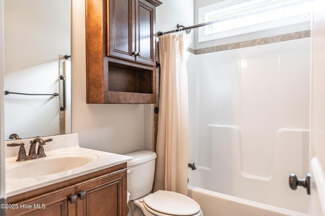 255 Champions Ridge Dr, Southern Pines, NC 28387 - full bathroom featuring toilet, shower / bath combination with curtain, and vanity