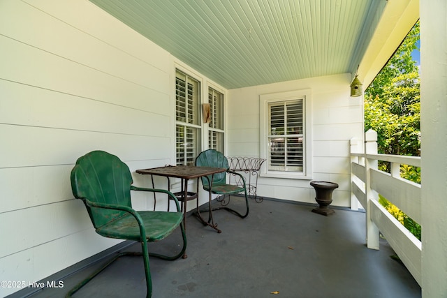 1402 Shepard St, Morehead City, NC 28557 - view of patio