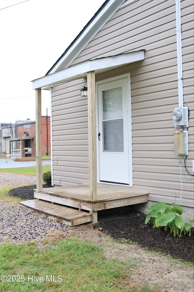 102 Nash St, Elm City, NC 27822 - doorway to property
