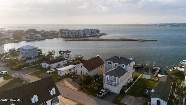241 Moonlight Dr, Atlantic Beach, NC 28512 - bird's eye view of a large body of water
