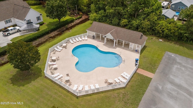 211 Tidewater Dr, Newport, NC 28570 - community pool with a patio area