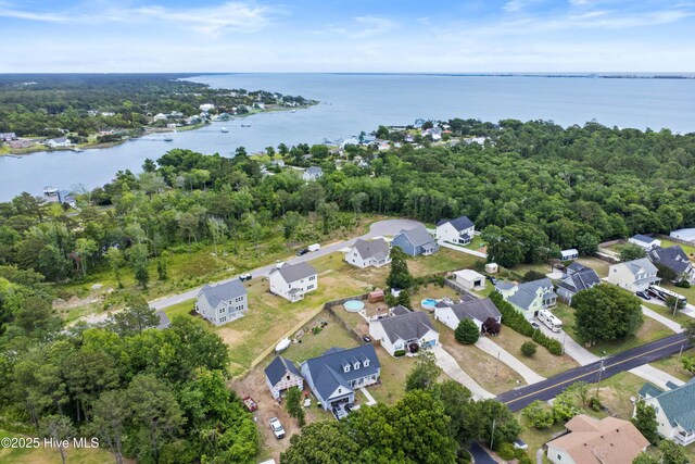 600 Pearson Cir, Newport, NC 28570 - aerial view of property and surrounding area with nearby suburban area and a nearby body of water