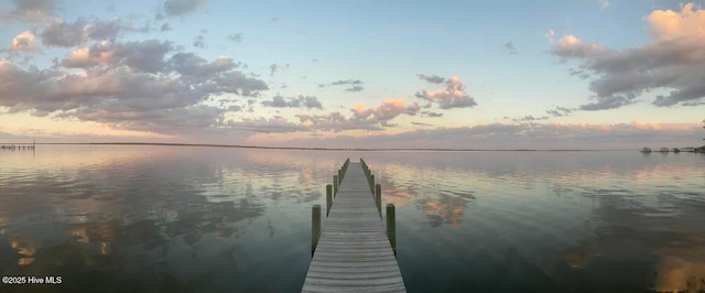 213 Martin Farm Ln, Knotts Island, NC 27950