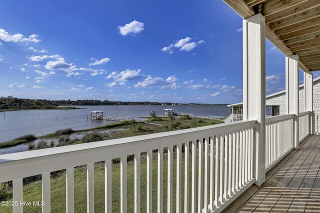 232 Shell Dr, Sneads Ferry, NC 28460 - balcony featuring a water view