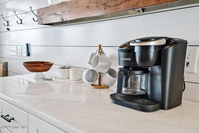 1753 New River Inlet Rd, North Topsail Beach, NC 28460 - detailed view of white cabinets and light countertops