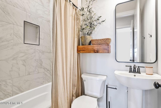1753 New River Inlet Rd, North Topsail Beach, NC 28460 - full bath with shower / tub combo with curtain and toilet
