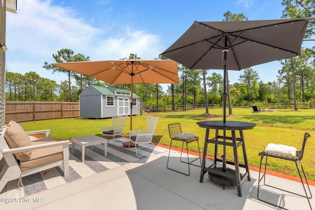 527 Everett Glades, Sneads Ferry, NC 28460 - view of patio / terrace with view of wooded area