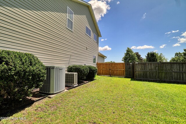 1187 S Brook Rd, Winnabow, NC 28479 - view of yard