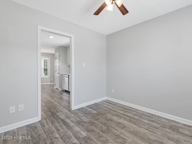 1230 Piney Glen Ln, Zebulon, NC 27597
