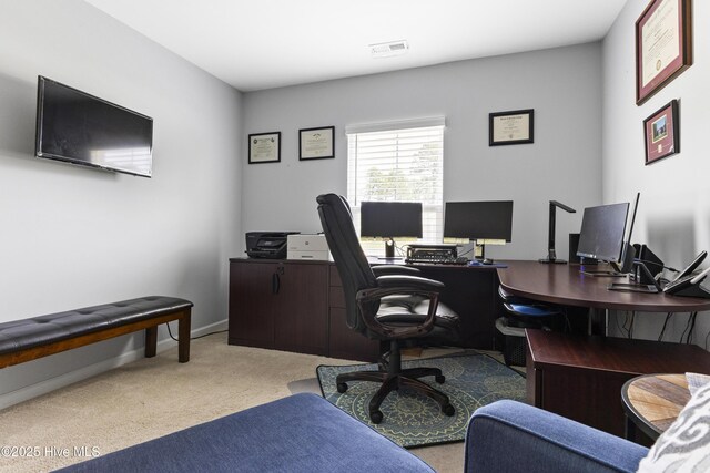 940 Pine Needles Rd, Southport, NC 28461 - carpeted office with baseboards