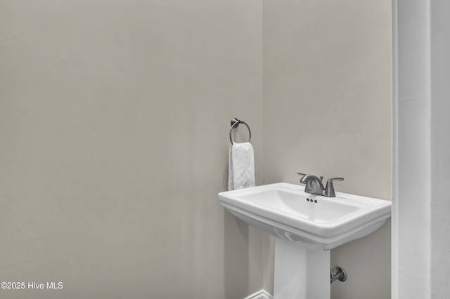 1113 Foxbow Cv, Leland, NC 28451 - bathroom with a sink