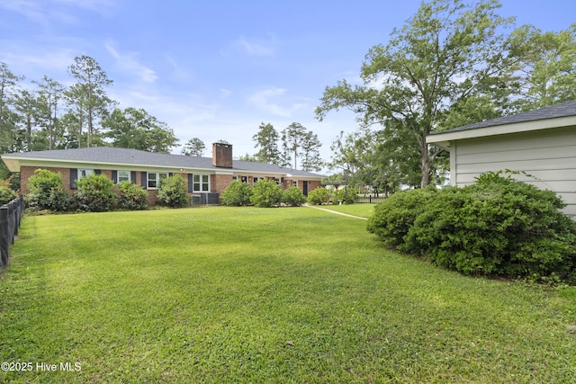 405 E Westbrook St, Wallace, NC 28466 - view of yard