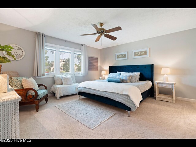 316 Wimbledon Ct, Wilmington, NC 28412 - bathroom with washer and clothes dryer, toilet, baseboards, a textured ceiling, and vanity