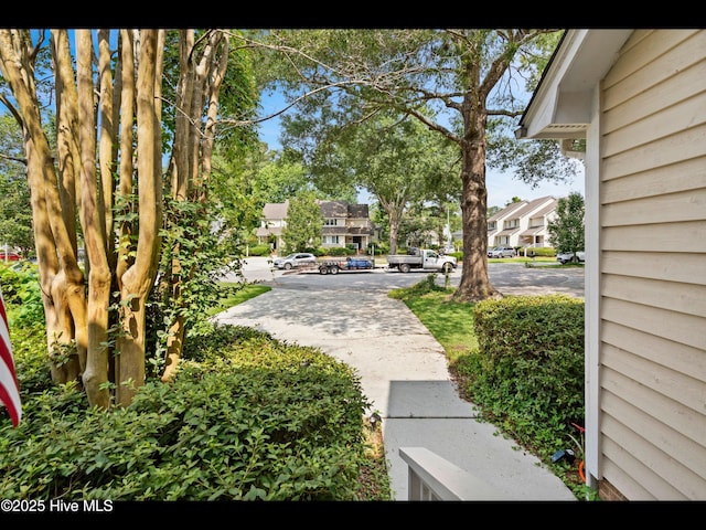 316 Wimbledon Ct, Wilmington, NC 28412 - view of yard featuring a residential view