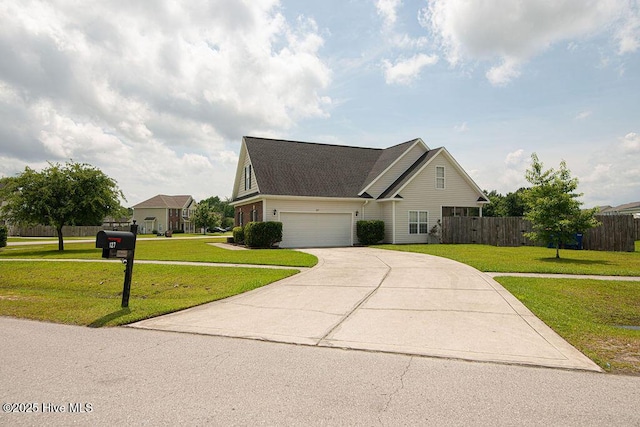 127 Moonstone Ct, Jacksonville, NC 28546 - traditional-style house featuring driveway