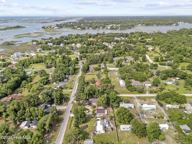 601 Mary Ann Dr, Hampstead, NC 28443 - aerial view of property and surrounding area with a large body of water