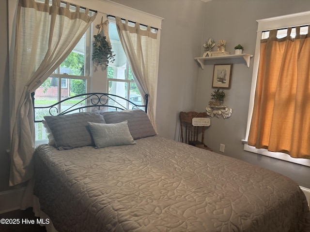 314 Ave B, New Bern, NC 28560 - view of bedroom