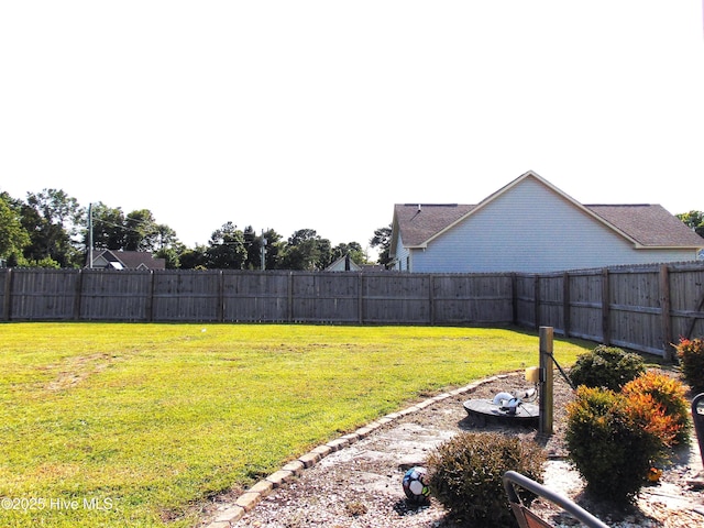 205 Brice Ct, Hubert, NC 28539 - view of yard
