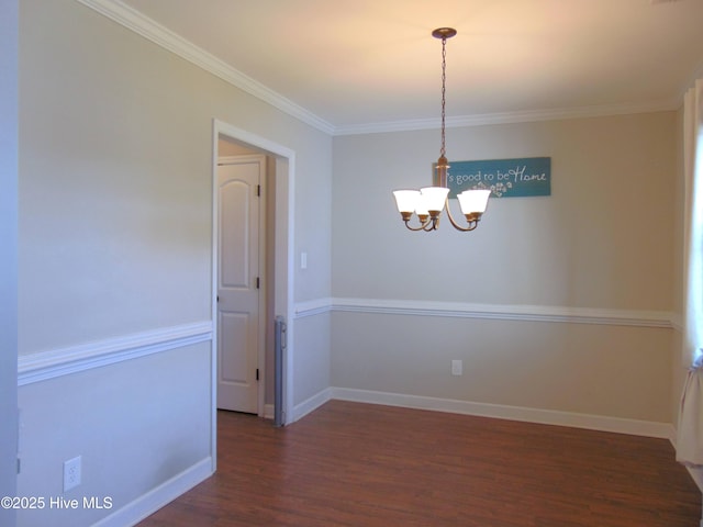 205 Brice Ct, Hubert, NC 28539 - unfurnished room featuring a chandelier, dark wood-style flooring, crown molding, and baseboards