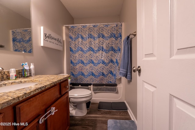 306 Top Knot Rd, Hubert, NC 28539 - bathroom with vanity, wood finished floors, toilet, and shower / bath combo with shower curtain