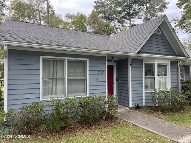 600 N 35th St Unit 701, Morehead City, NC 28557 - view of front of home with roof with shingles
