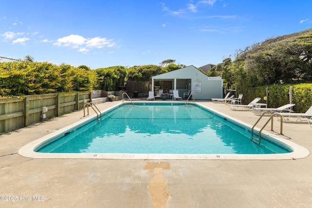 535 Salter Path Rd Unit 3, Pine Knoll Shores, NC 28512 - community pool with a patio