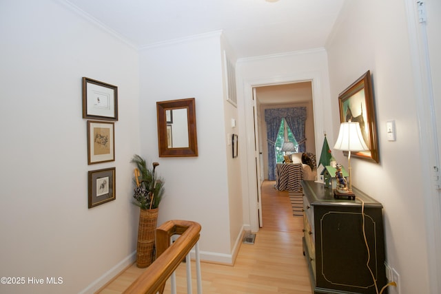190 Palmetto Rd Unit 20, Pinehurst, NC 28374 - corridor with light wood-style floors, crown molding, and baseboards