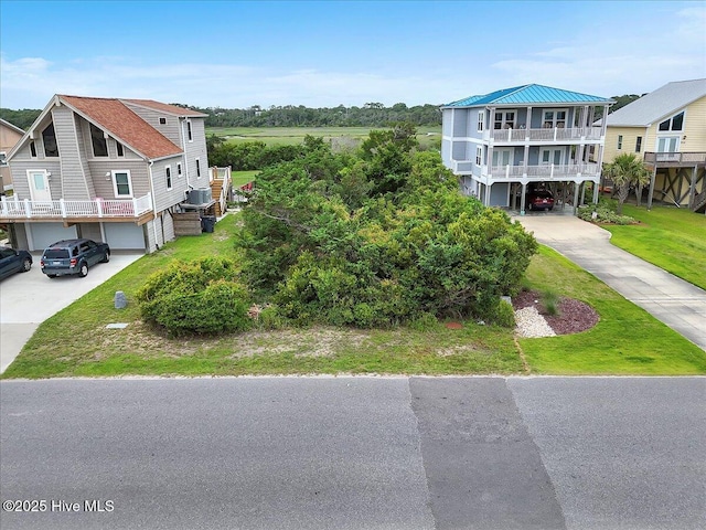 716 W Dolphin Dr, Oak Island, NC 28465