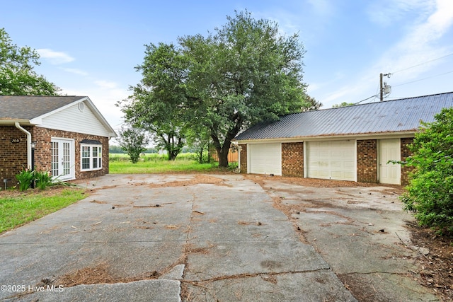 280 Cornwallis Rd, Teachey, NC 28464 - view of garage