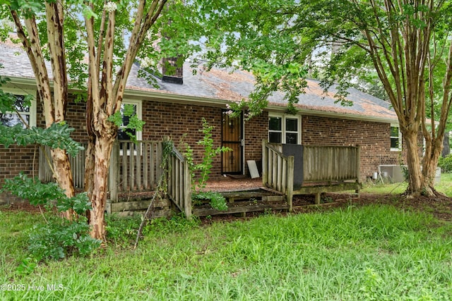 280 Cornwallis Rd, Teachey, NC 28464 - back of property with brick siding and a shingled roof