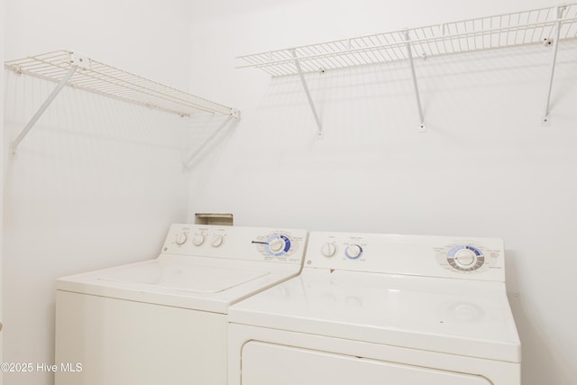 2525 Flint Dr, Wilmington, NC 28401 - washroom featuring independent washer and dryer